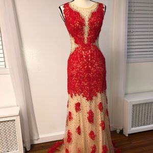 Lace Red Dress (Dave & Johnny)
